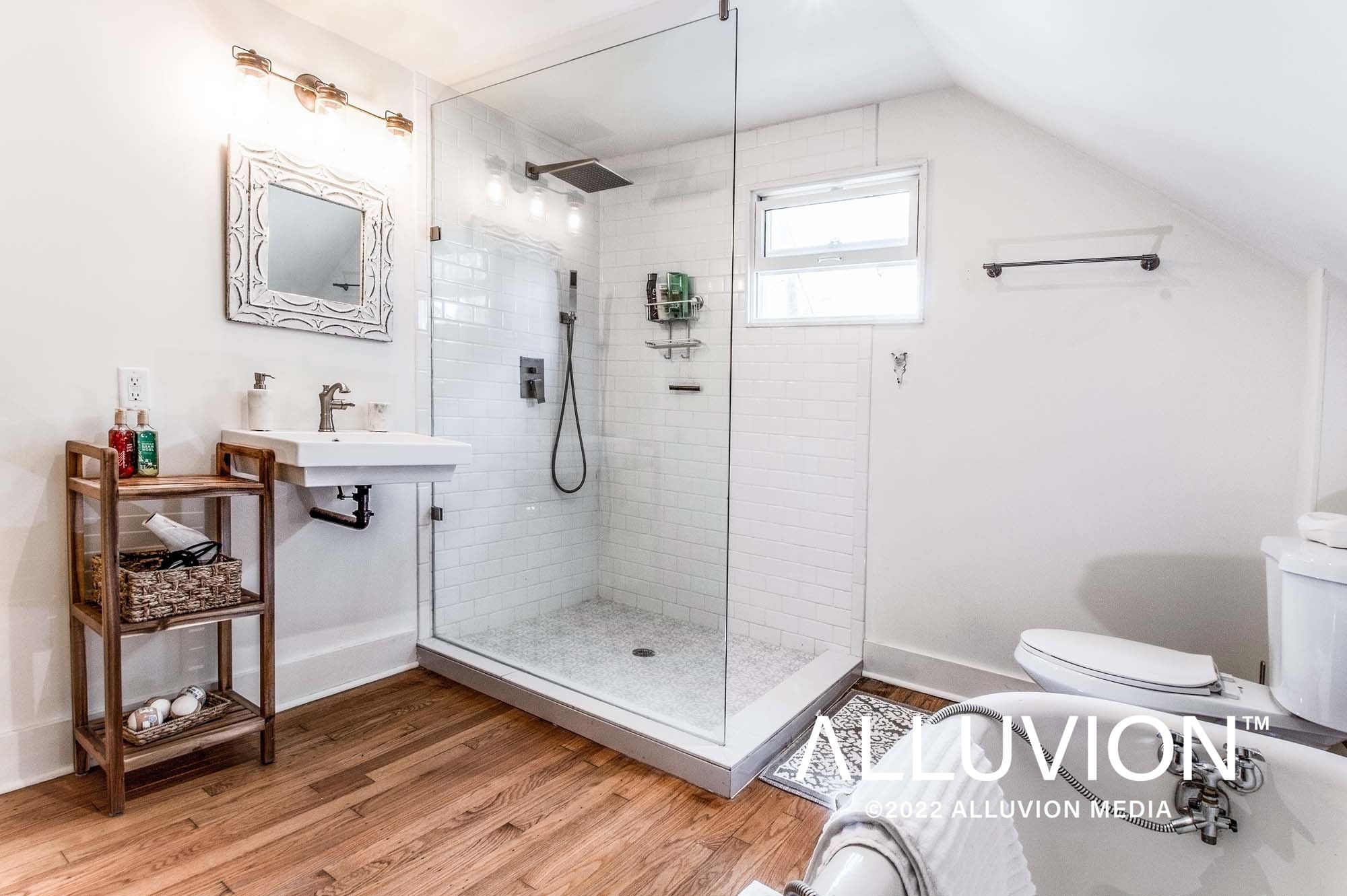 Modern Rustic Airbnb Real Estate Photography in Woodstock, NY – Duncan Avenue Studios