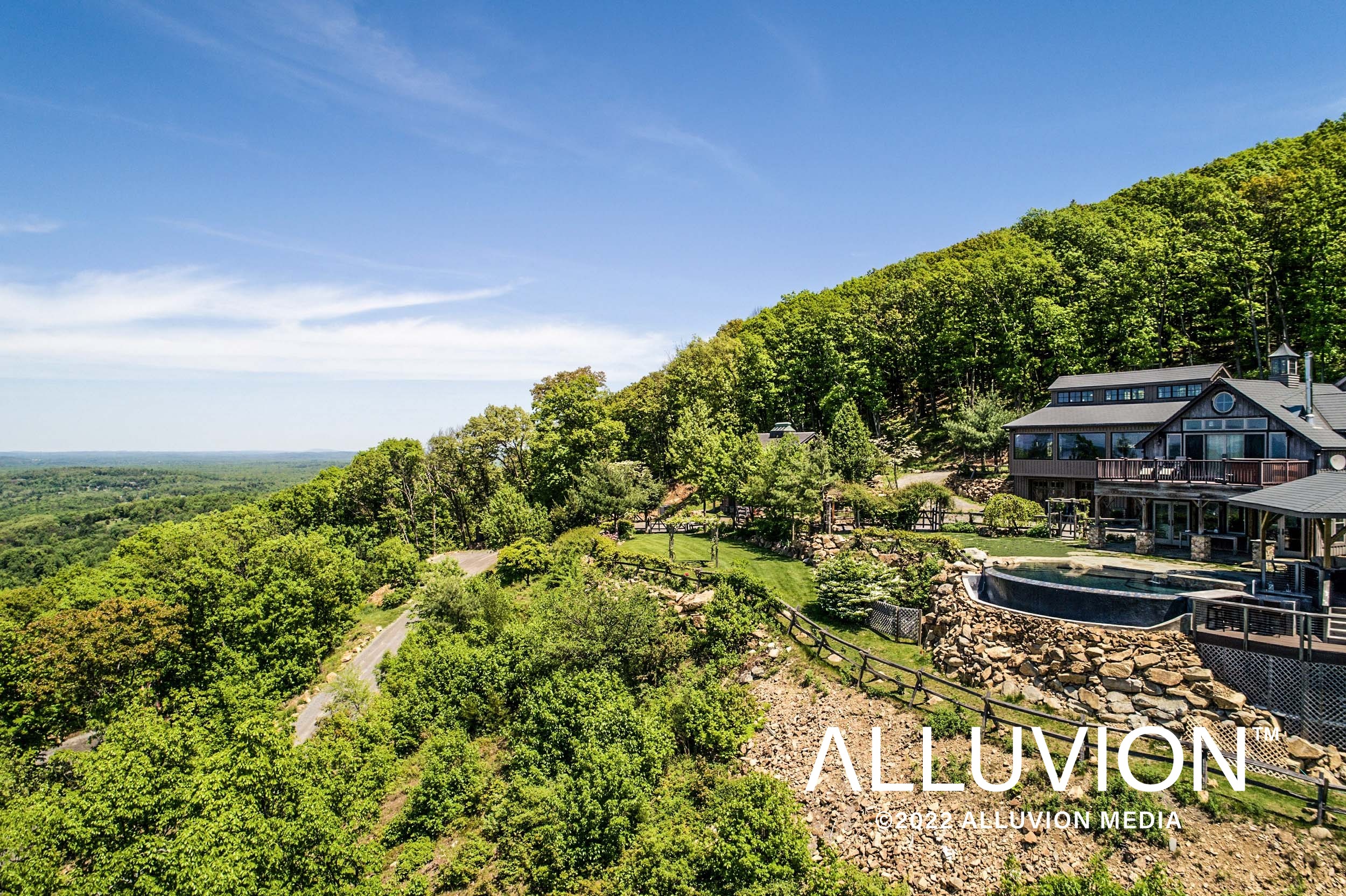 Lambs Hill, Beacon, NY – Equestrian Airbnb Listing Photography for the Hudson Valley Style Magazine – Photography by Maxwell Alexander