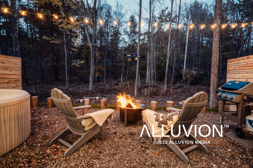 Brand New Stunning Light-filled Airbnb Rental in Woodstock, NY – Hudson Valley, Catskills Airbnb Listing Photography by Maxwell Alexander / Duncan Avenue Studios